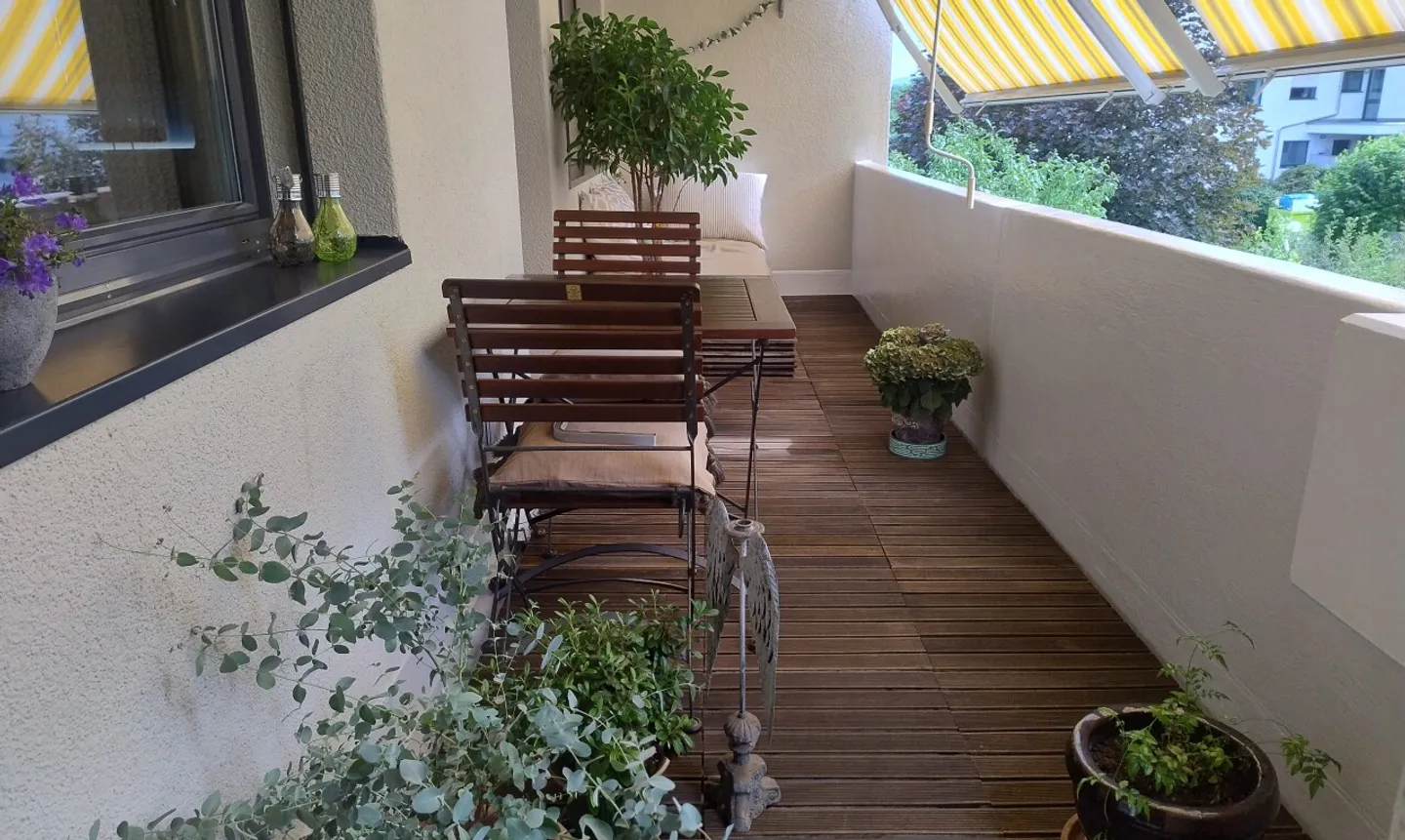Quiet 4.5-room apartment at the foot of Uetliberg - Photo 1 of 11