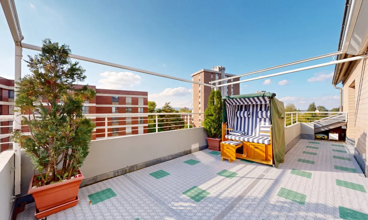 Geräumige Maisonette mit Liftzugang - Foto 10 von 11