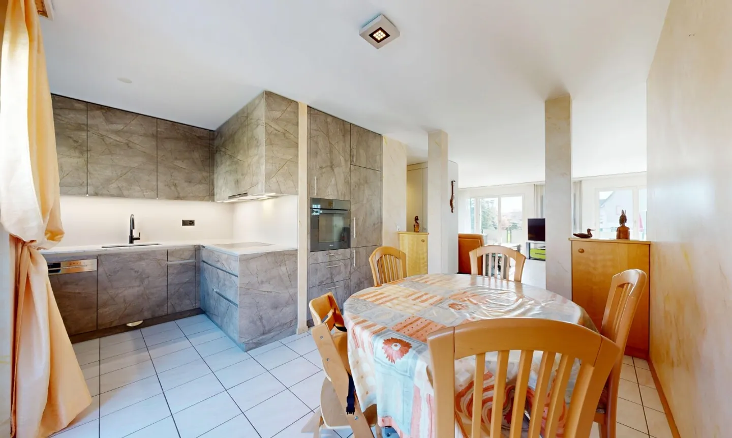 Große helle Wohnung, absolute Ruhe, zwischen See und Autobahn - Foto 7 von 11