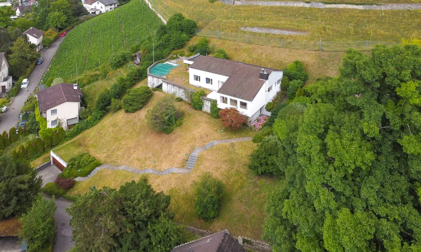 Charmantes freistehendes Haus - Foto 2 von 13