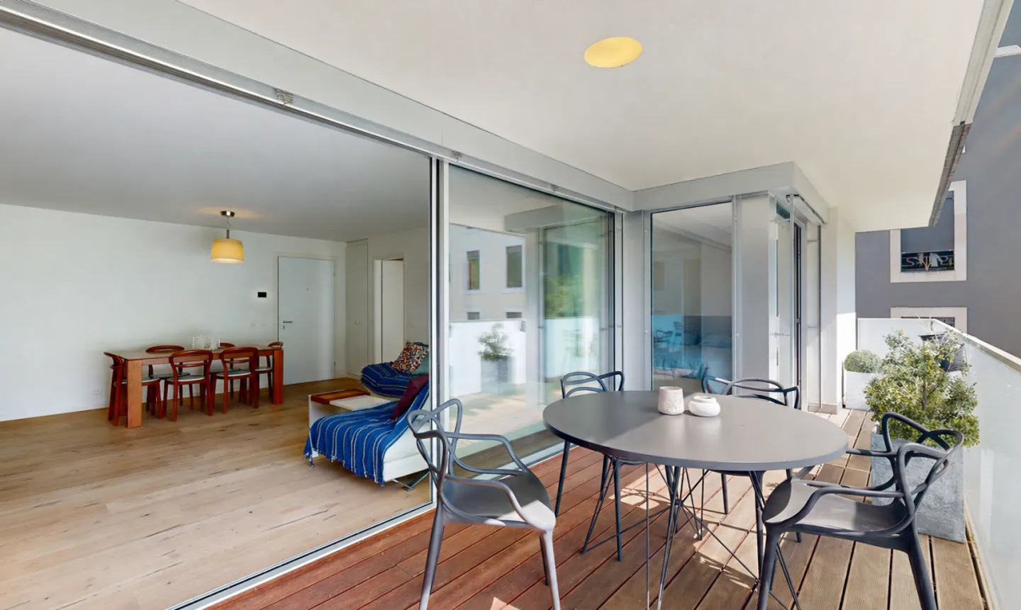 Garden Apartment in Quiet Area - Photo 2 of 11