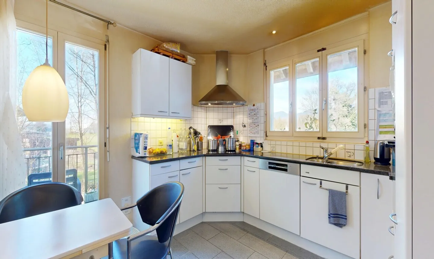 Spacious Home for the Whole Family - Photo 5 of 11