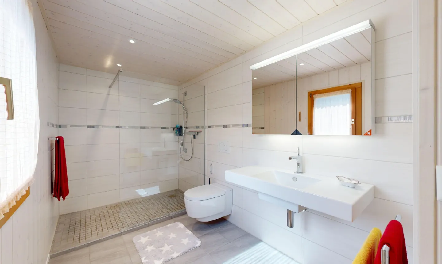 Charmantes Chalet mit Seeblick - Foto 8 von 13