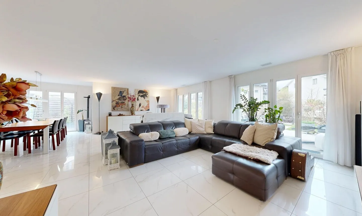 Maison de ville moderne de 5,5 pièces avec jardin à Aristau - Photo 5 sur 13