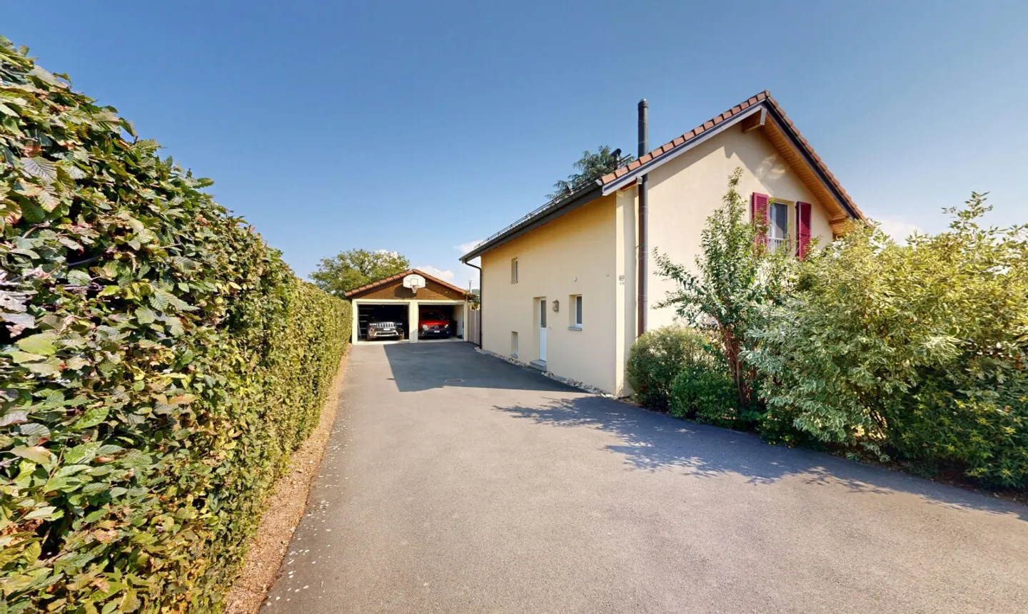 Superbe maison individuelle de 5.5p avec piscine chauffée - Photo 12 sur 13