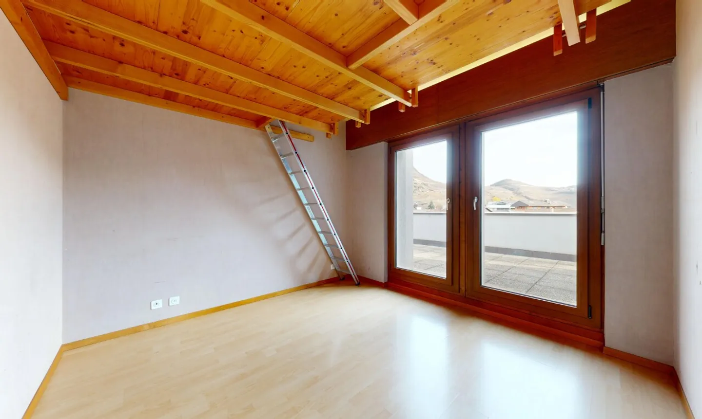 Conthey - 4 camere in mansarda - Terrazze generose - Foto 9 di 13