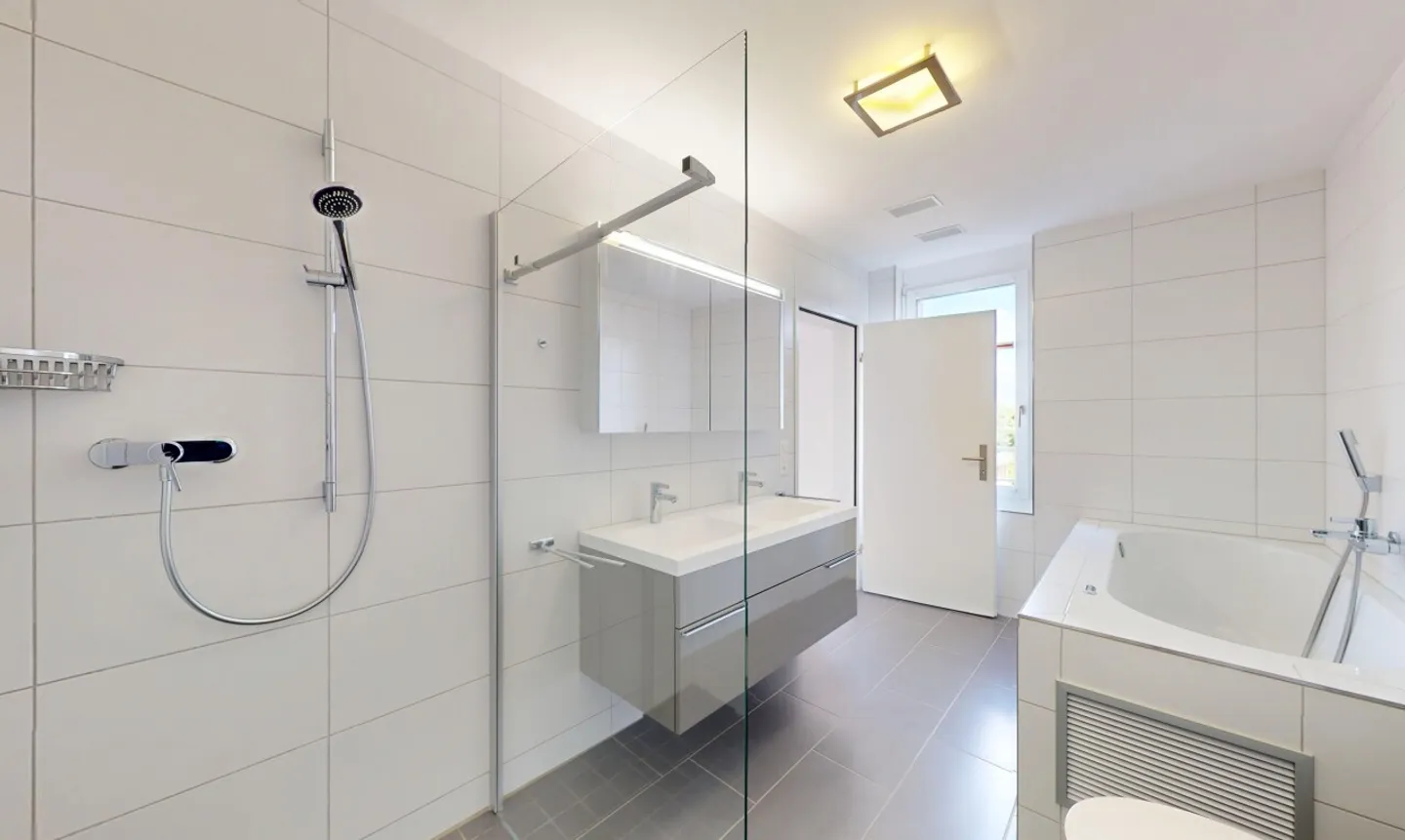 157 m2 moderner Wohnkomfort mit Weitsicht auf Säntis und Churfirsten - Foto 7 di 13