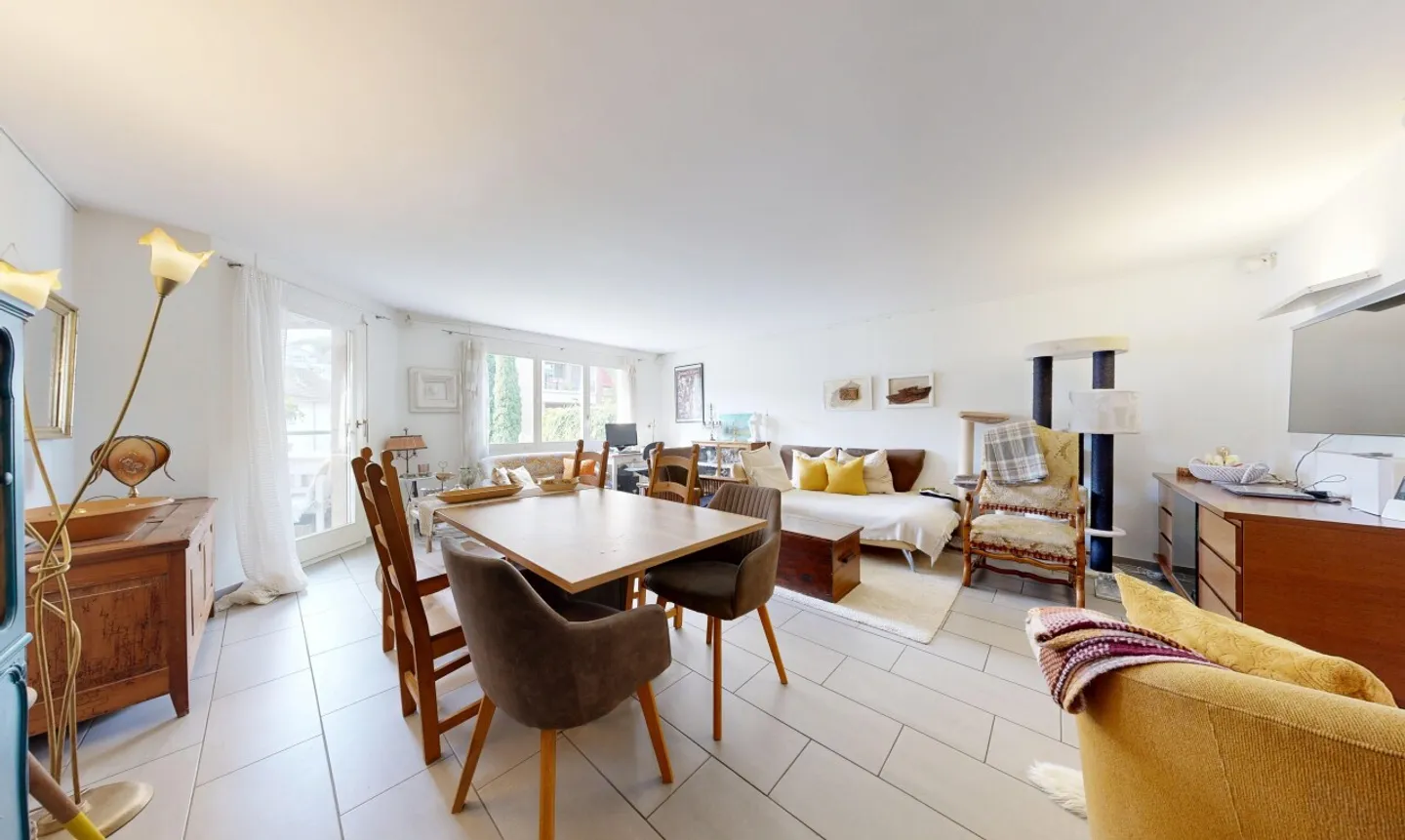 Helle 4.5-Zimmer-Wohnung - Foto 3 von 11