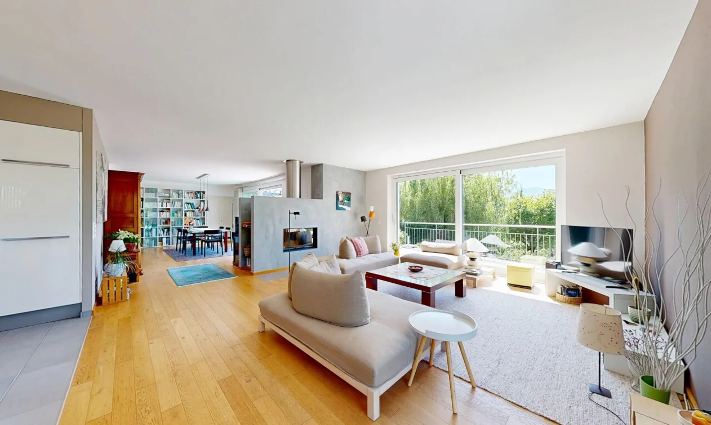 Villa contemporaine de standing dans un cadre privilégié à Vevey - Photo 2 sur 11
