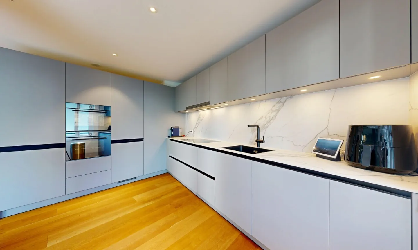 Modern new apartment in family-friendly location of Uster - Photo 4 of 11