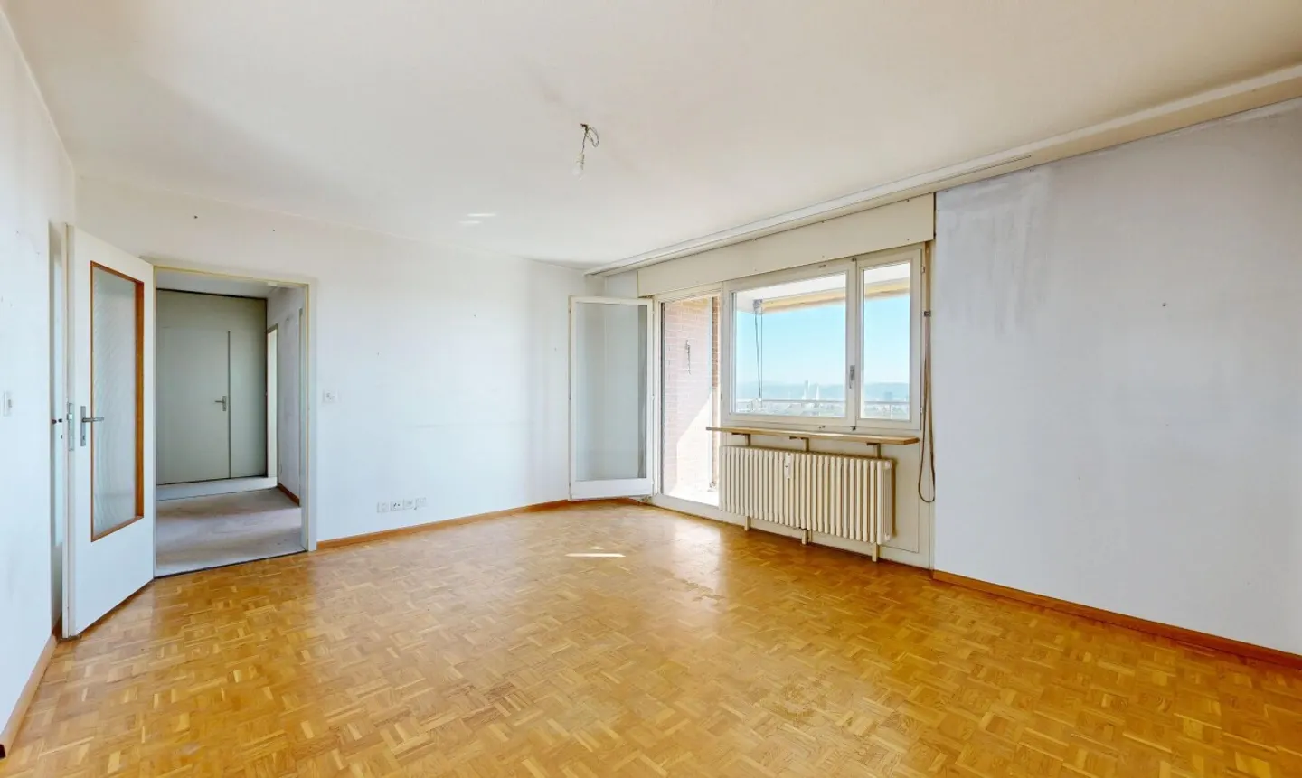 Au-dessus des toits de Binningen : appartement de 3,5 pièces avec vue dégagée - Photo 2 sur 11