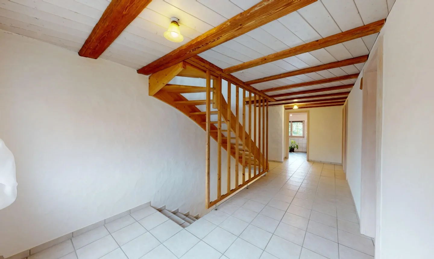 Raumwunder mit viel Charme und gemütlichem Garten - Foto 10 von 13