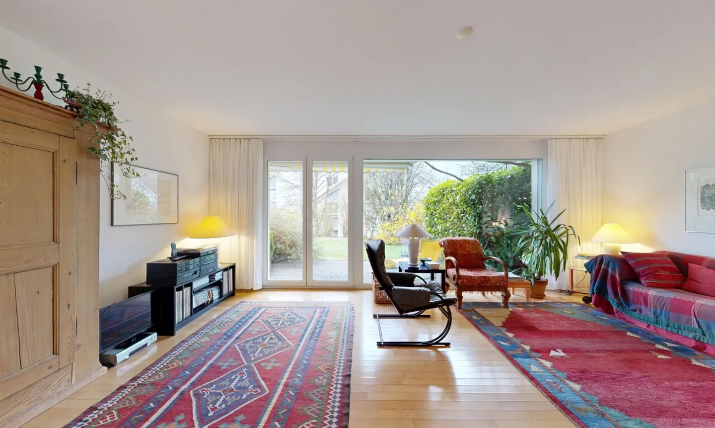 Maison lumineuse avec jardin de rêve - Photo 7 sur 11