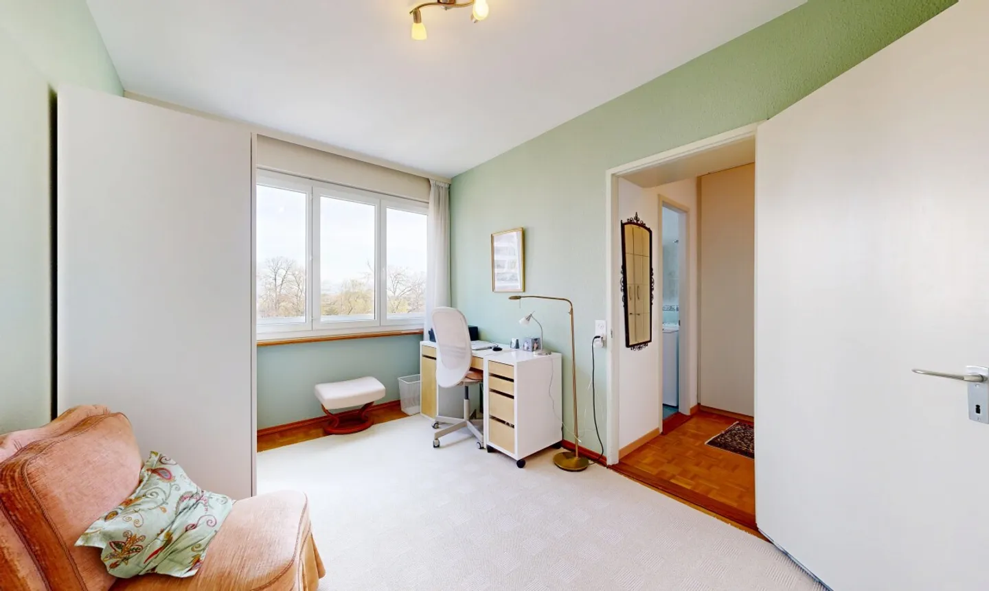 4.5 bright rooms in Versoix, quiet setting, generous living space - Photo 9 of 11