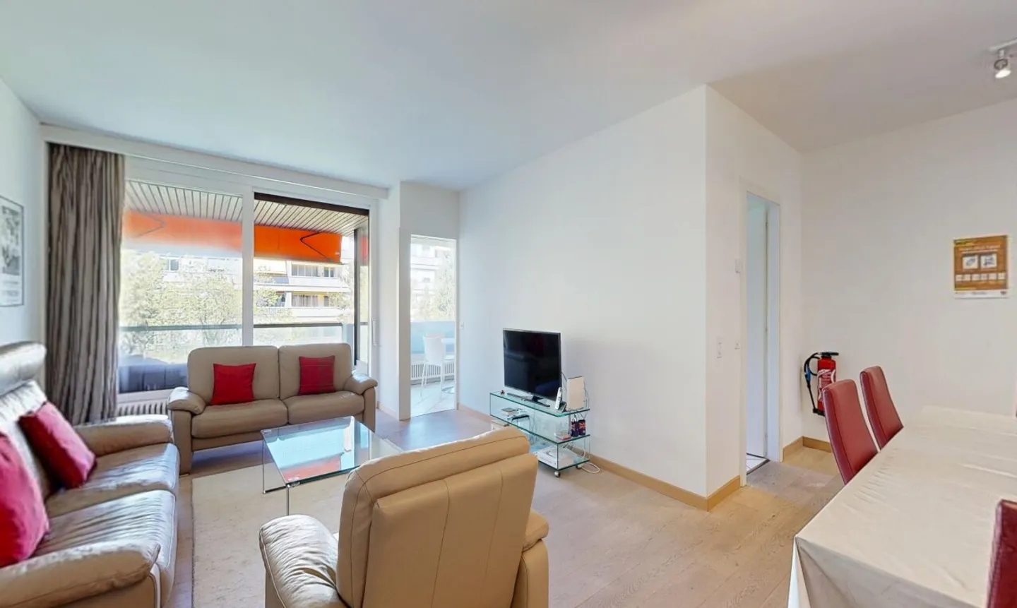 Between Florissant and Rieu - Photo 2 of 11