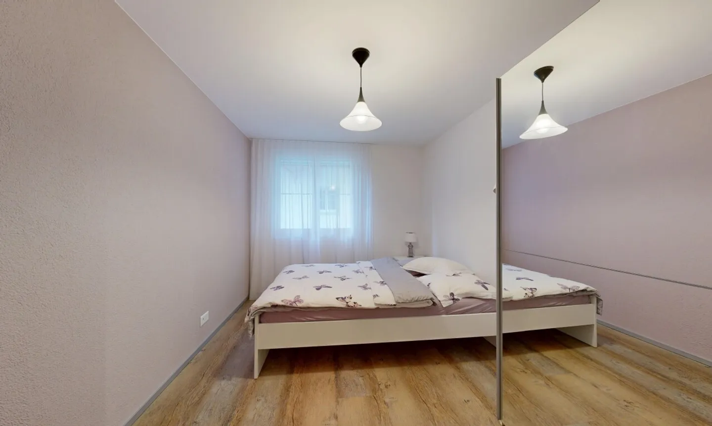 Moderno appartamento di 4.5 locali con balcone in posizione centrale a Oberhasli - Foto 7 di 11