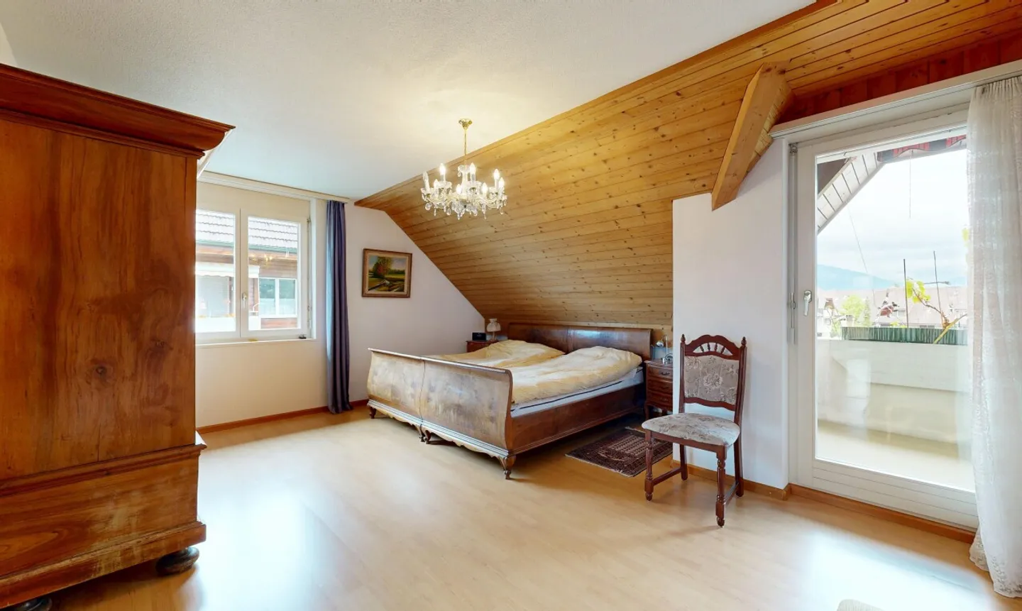 3.5 Room Maisonette with Additional Gallery, Balconies and Panoramic View - Photo 5 of 11
