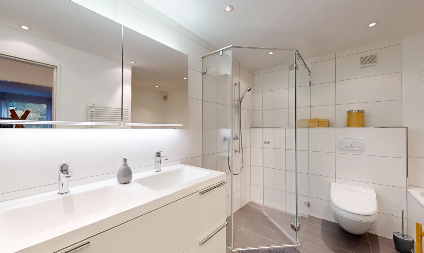 Appartamento luminoso e spazioso con vista sulle montagne - Foto 9 di 11