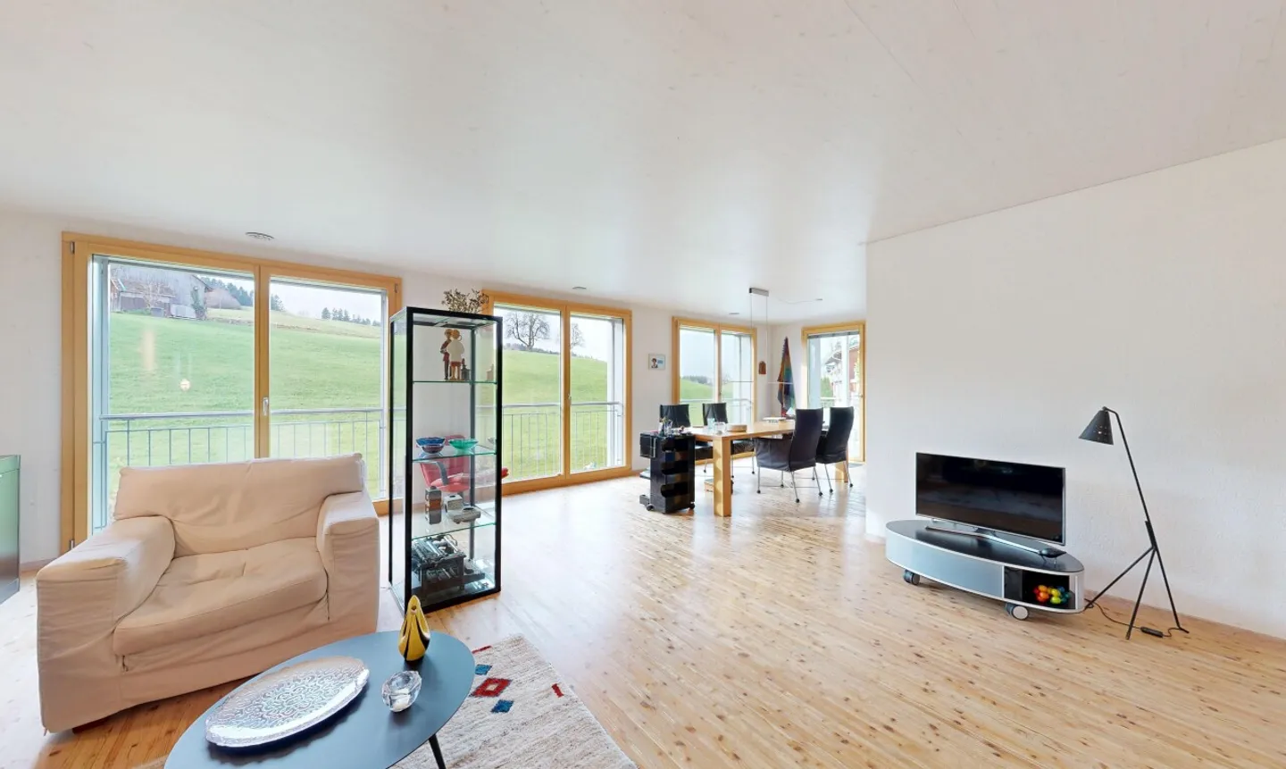 Casa indipendente, posizione familiare e tranquilla - Foto 4 di 11