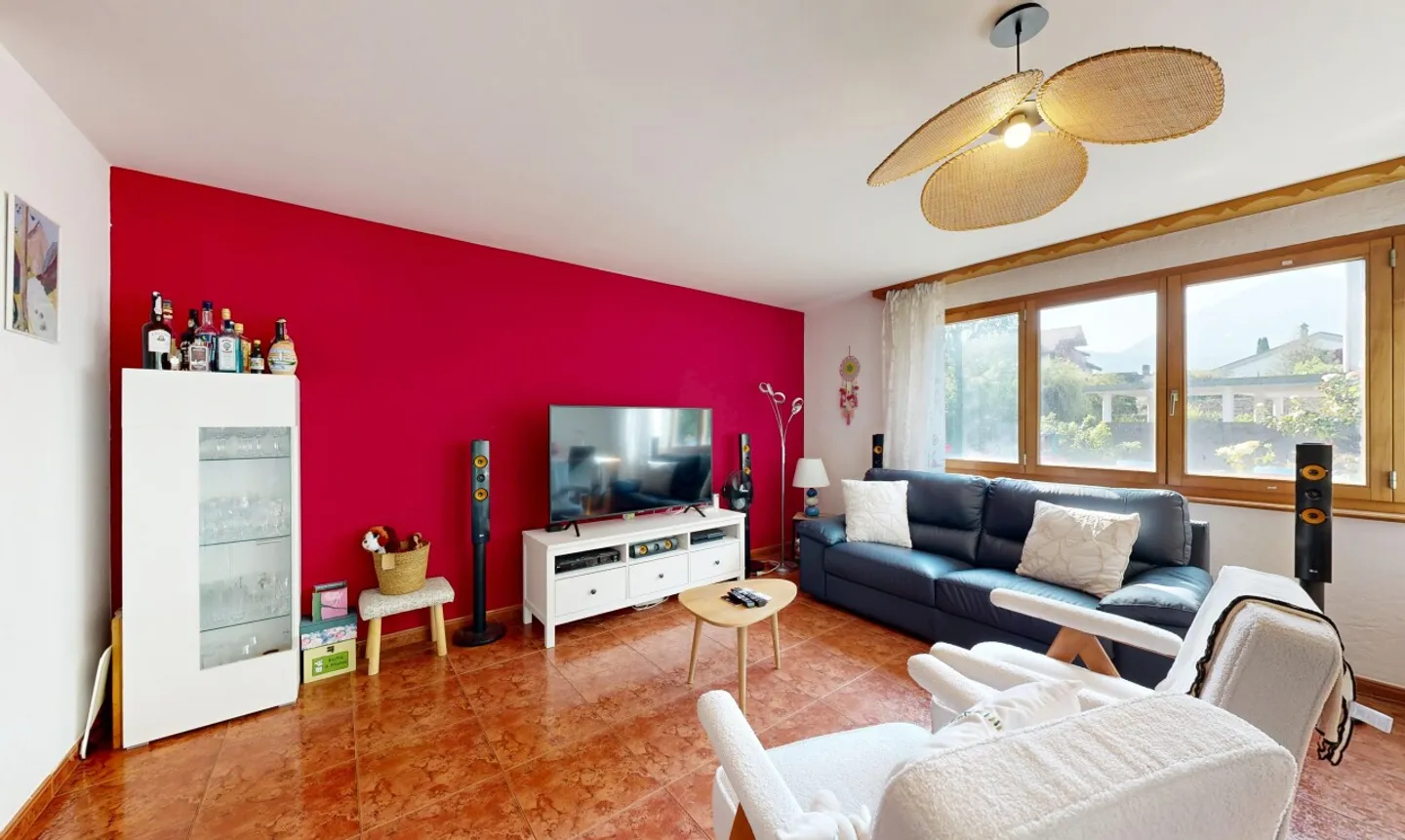 Villa individuelle à Vernayaz— espaces modulables, extérieur verdoyant - Photo 2 sur 11
