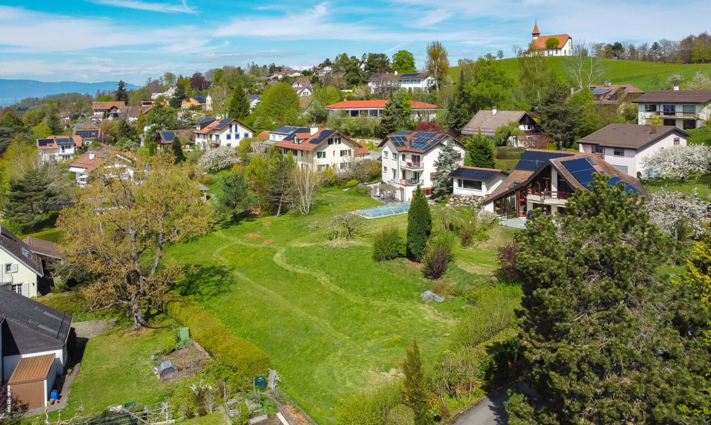 Wunderschönes Grundstück für Einzel- oder Doppelvillen in Epalinges - Foto 2 von 13