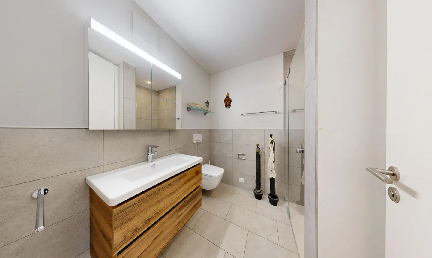 Modernes Apartment mit zwei Balkonen - Foto 10 von 11