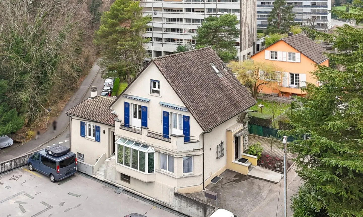 Casa con grande potenziale nel centro di Morges e alloggi indipendenti - Foto 3 di 11