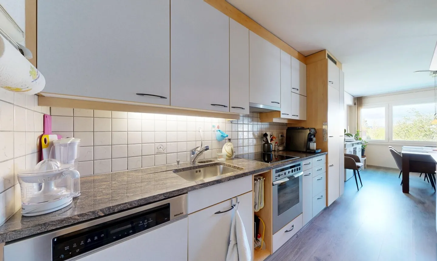Appartamento familiare di 5,5 locali e 157 m² con camino e garage - Foto 5 di 11