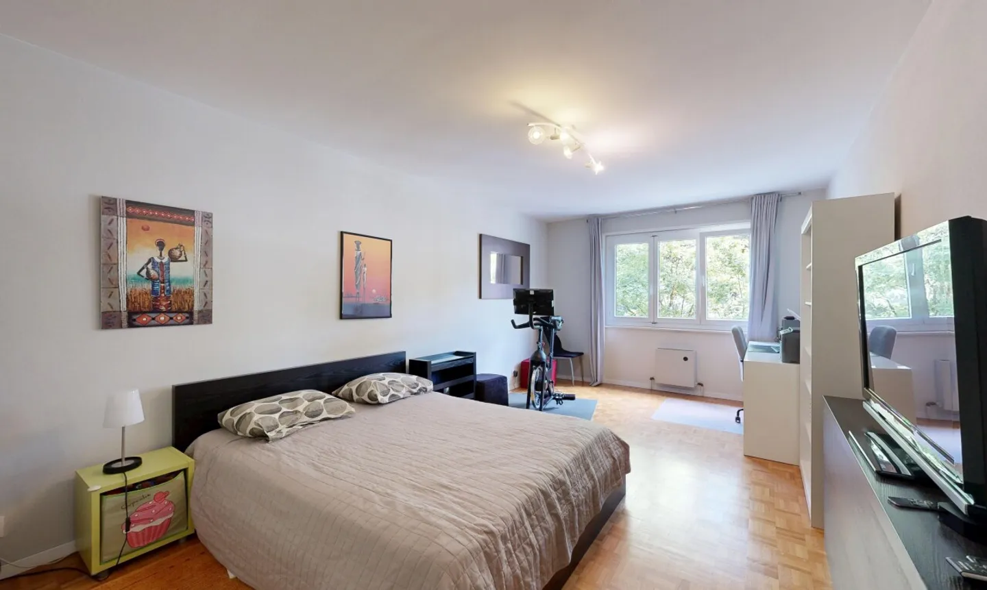 Appartement spacieux avec balcon - Photo 9 sur 11