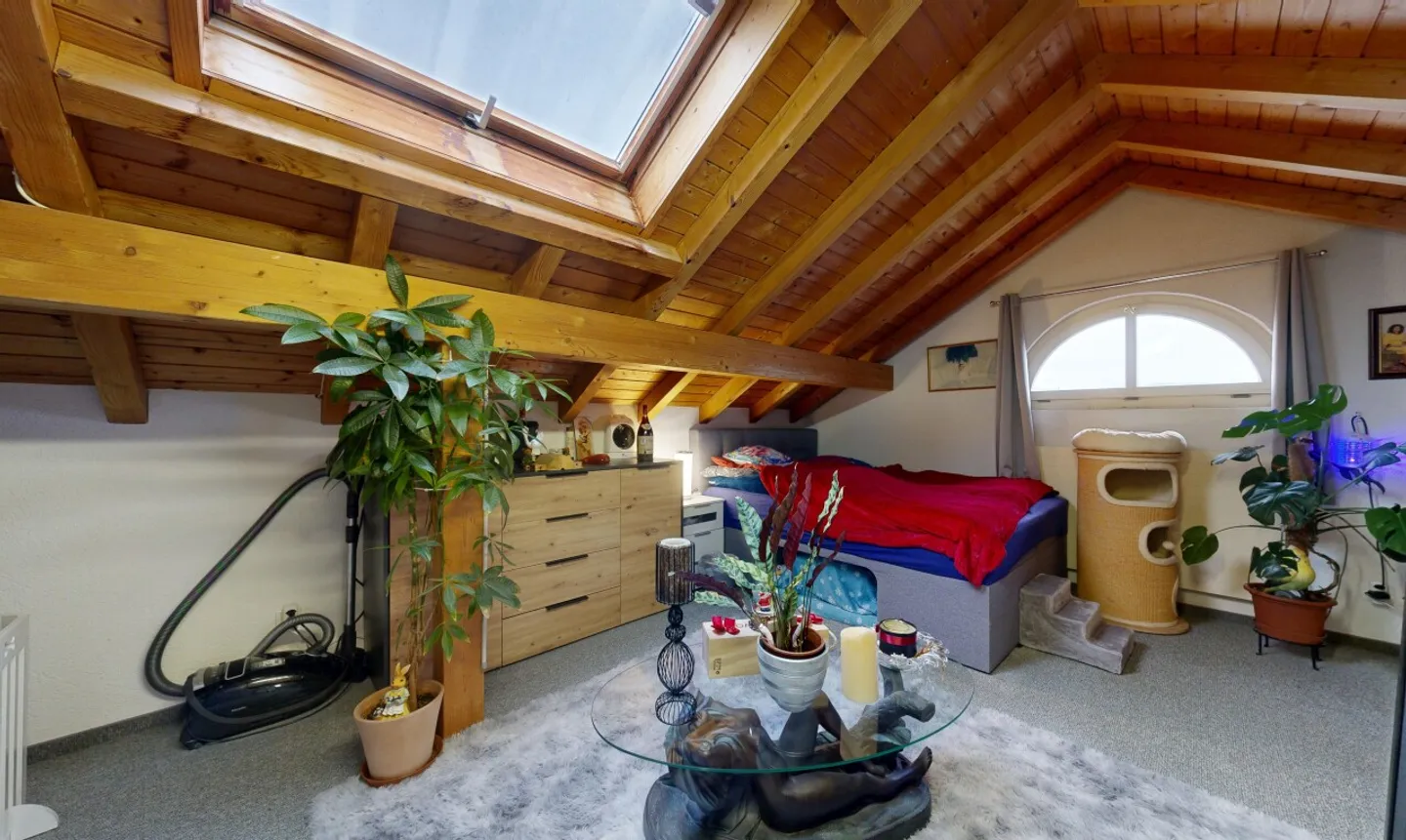 Maison lumineuse de 7 pièces avec jardin, poêle suédois et beaucoup d'espace - Photo 5 sur 11