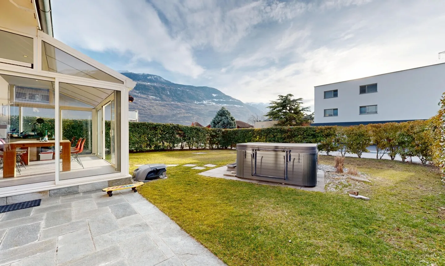 Schönes Familienhaus mit Garten und Jacuzzi in Ardon - Foto 5 von 11