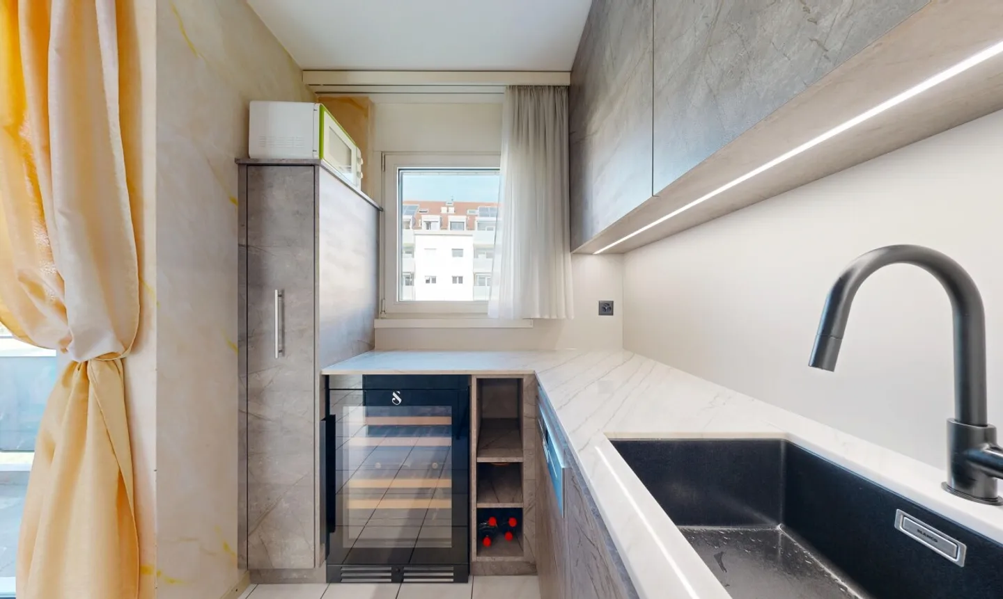 Große helle Wohnung, absolute Ruhe, zwischen See und Autobahn - Foto 8 von 11