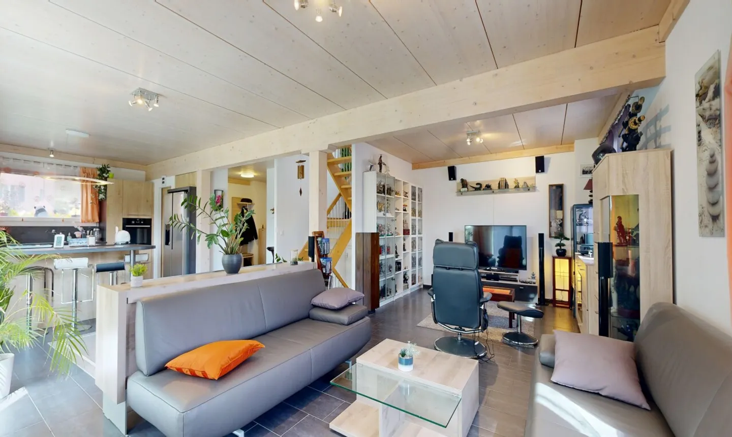 Villa familiare contemporanea con giardino alle porte di Estavayer - Foto 9 di 11