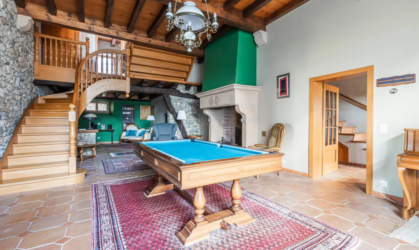 Beautiful village house with independent apartment - Photo 10 of 13