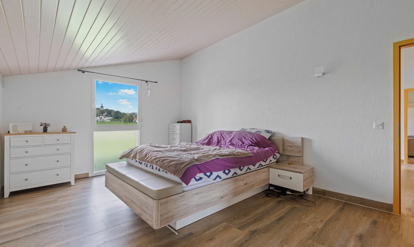 Esclusivo: Grande villa con 3 unità e piscina - Foto 7 di 11