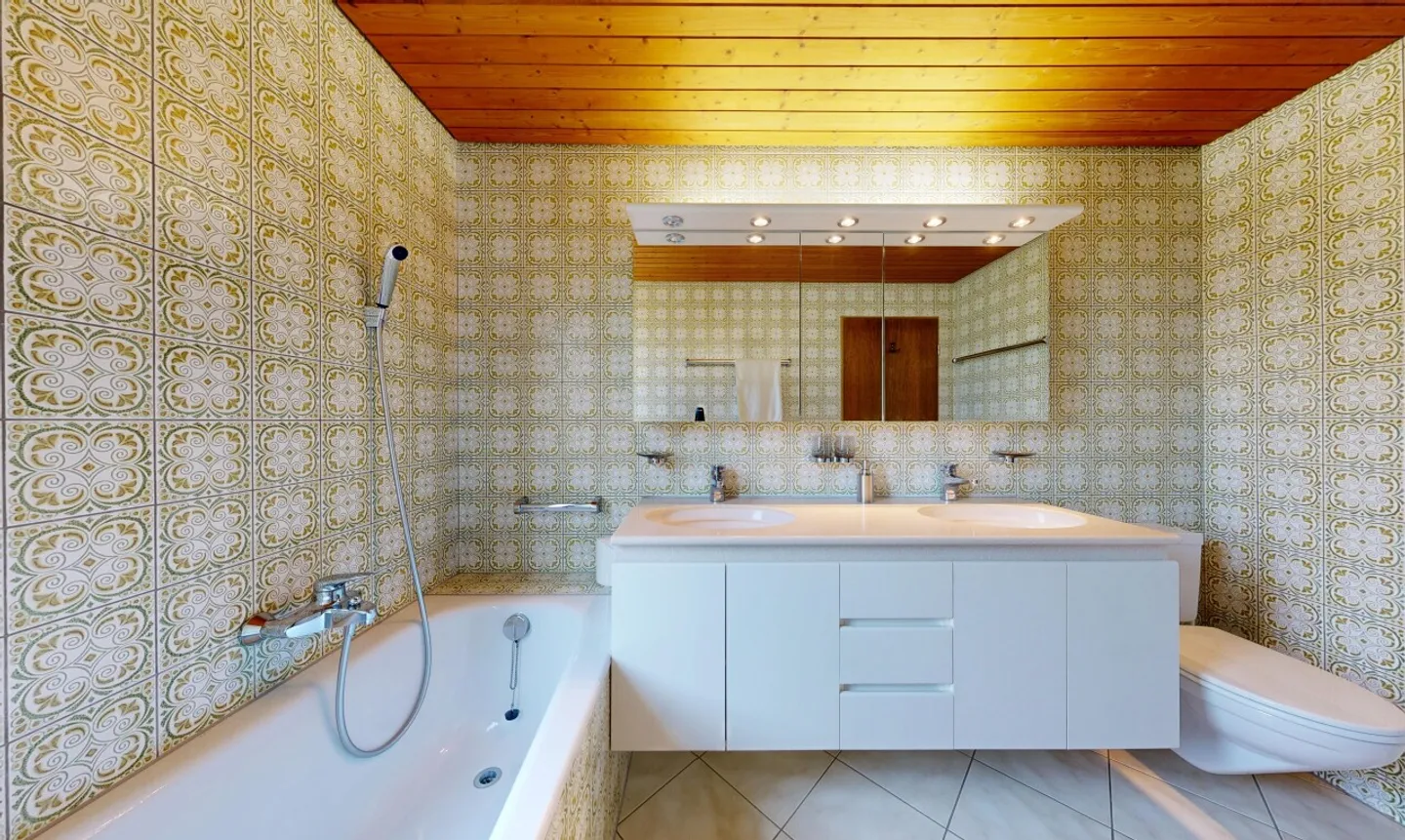 5.5-Zimmer-Einfamilienhaus an attraktiver Lage - Foto 10 di 11