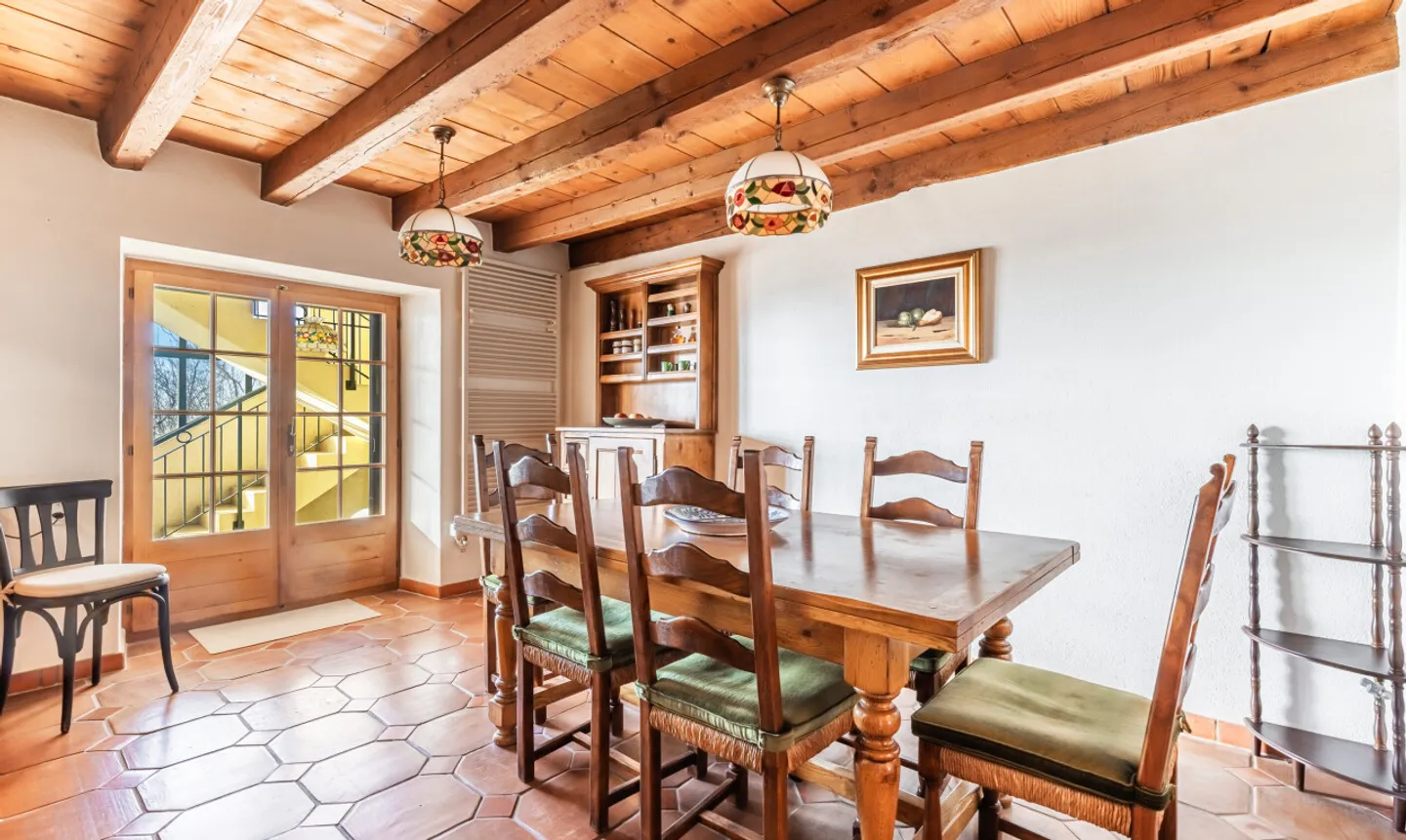 Beautiful village house with independent apartment - Photo 7 of 13