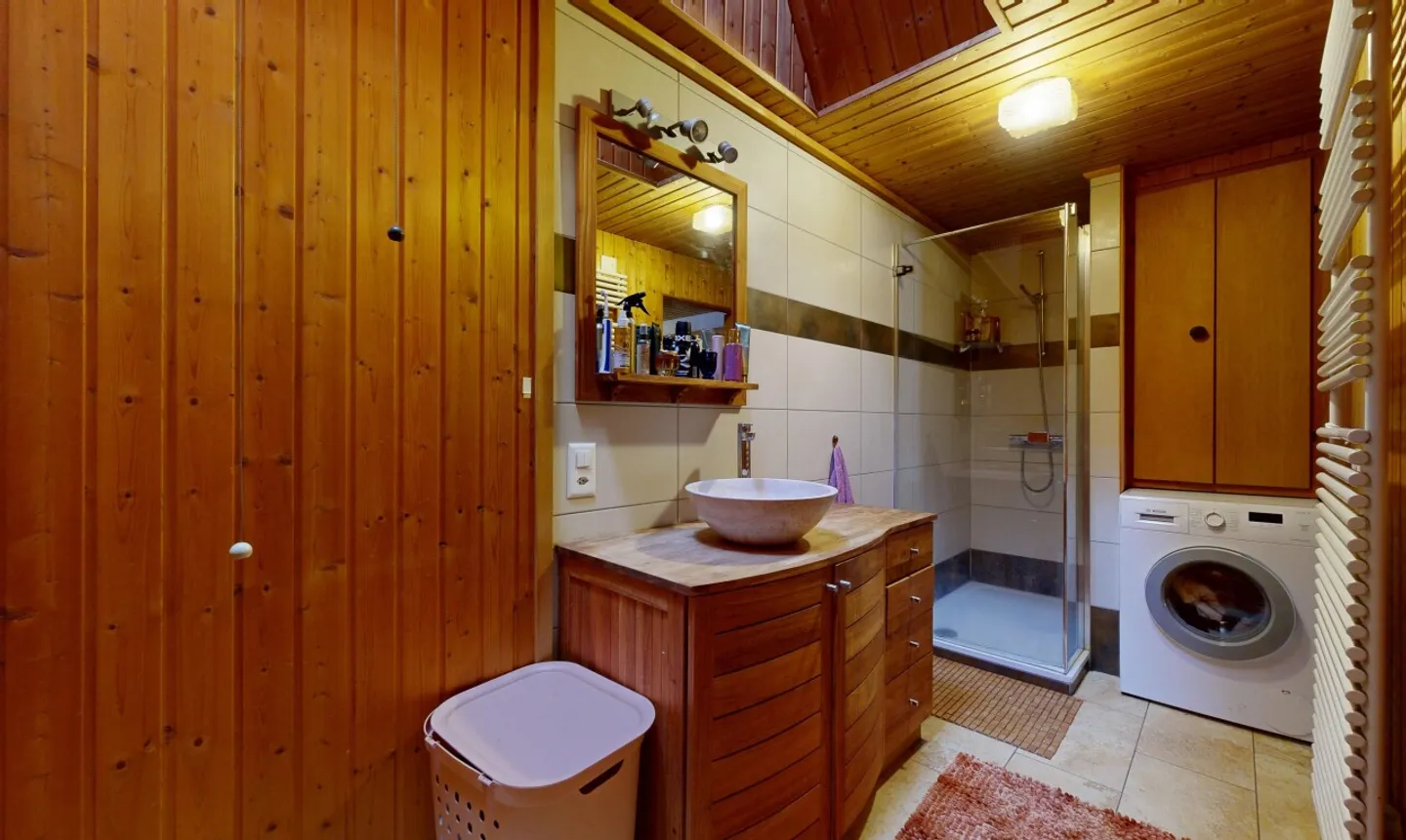 Duplex de caractère avec jardin - Photo 12 sur 13