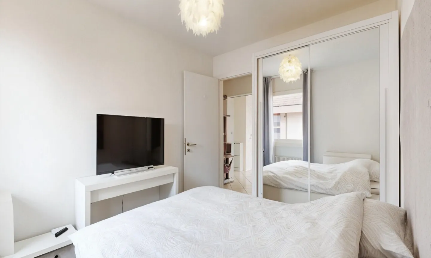 Bright apartment with large terrace in the heart of Châtel - Photo 9 of 13