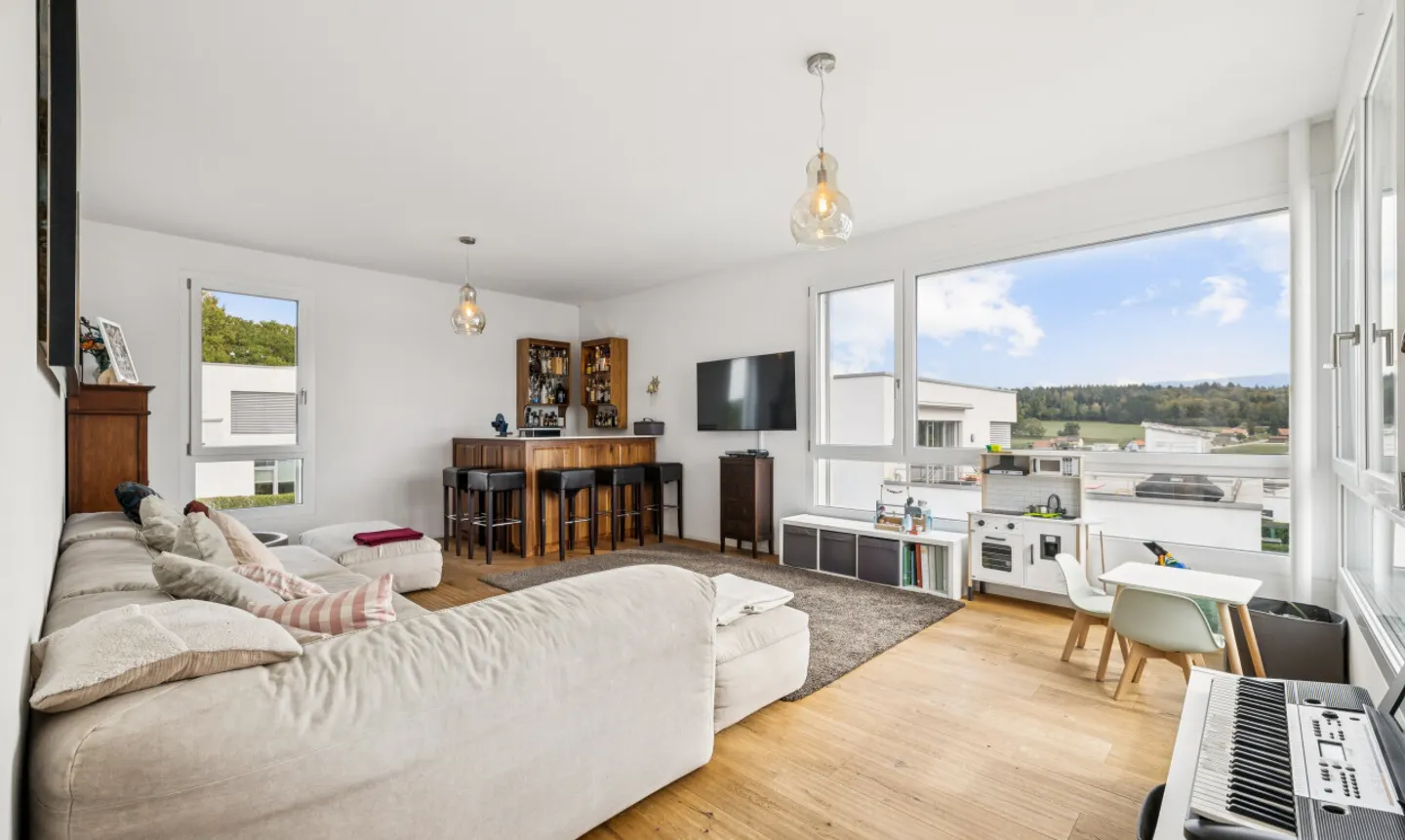 Maison individuelle de 6.5 pièces  à Corminboeuf - Photo 5 of 11