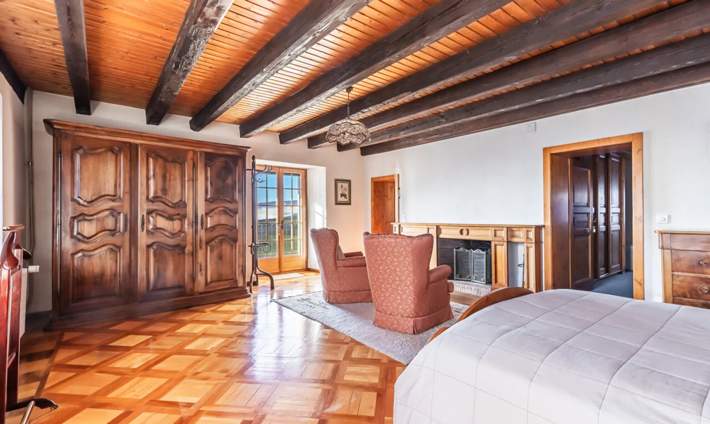 Beautiful village house with independent apartment - Photo 12 of 13