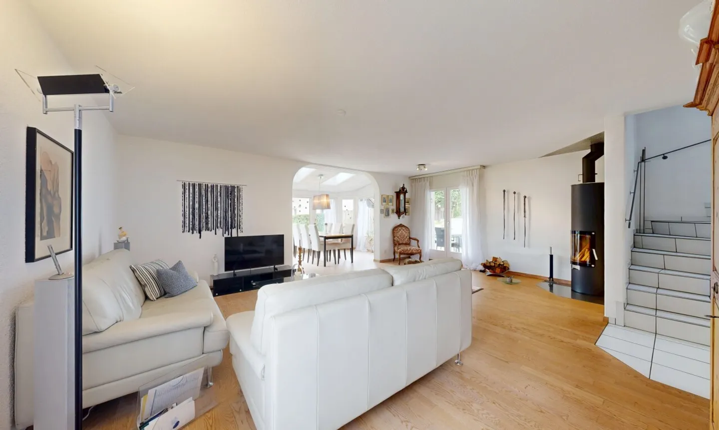 5.5-Room Single-Family House in a Quiet Location in Wittenbach - Photo 1 of 13