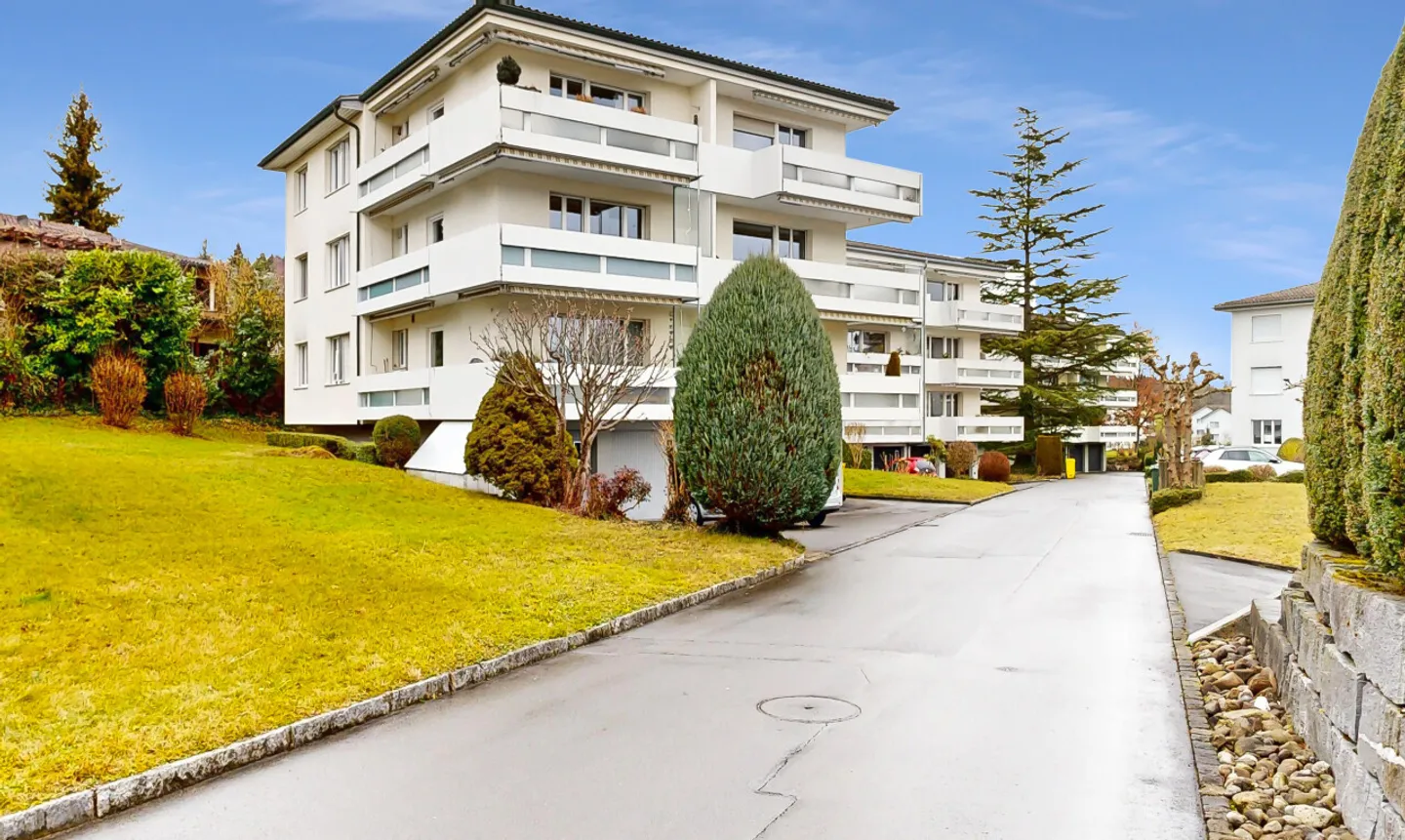 Familienfreundliche Wohnung mit bezauberndem Ausblick auf die Bergwelt - Photo 1 of 11