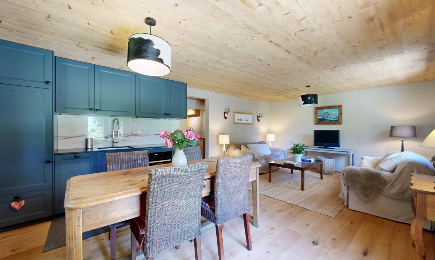 Esclusivo: magnifico chalet con 2 appartamenti - Foto 8 di 11