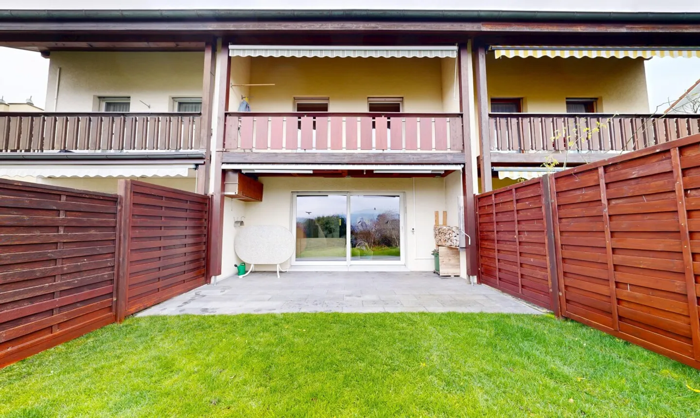 Charmante maison de ville de 4,5 pièces avec grenier aménagé - Photo 9 sur 11