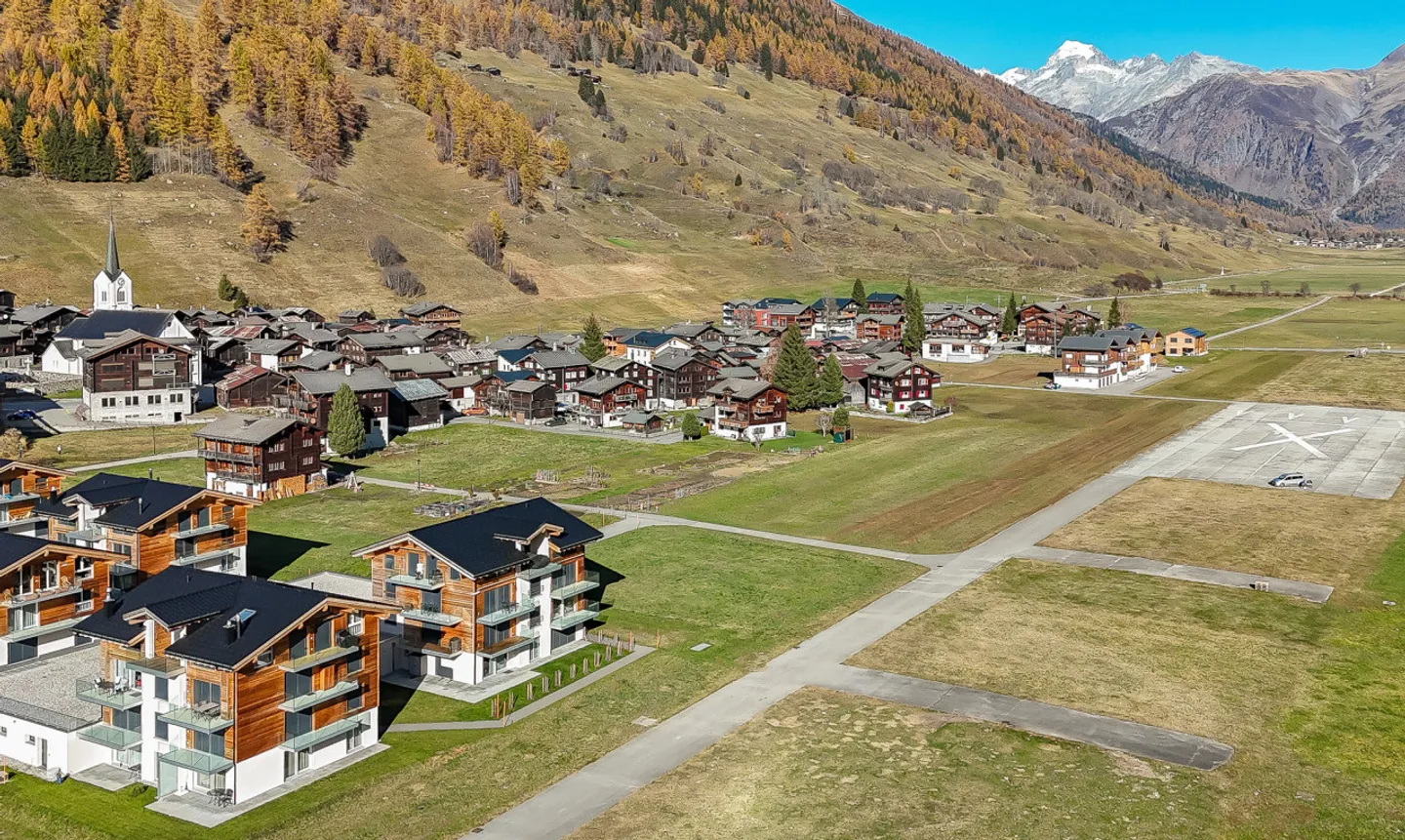 Baugrundstück mit großem Potenzial - Foto 4 von 13