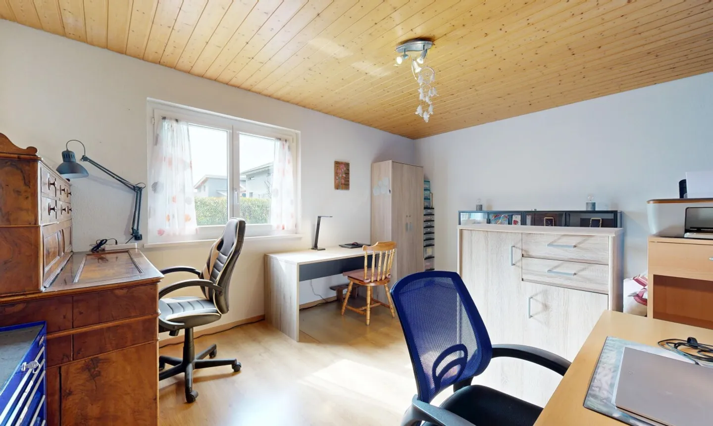 Saillon - Family Villa, Large Garden and Expansion Potential - Photo 7 of 11