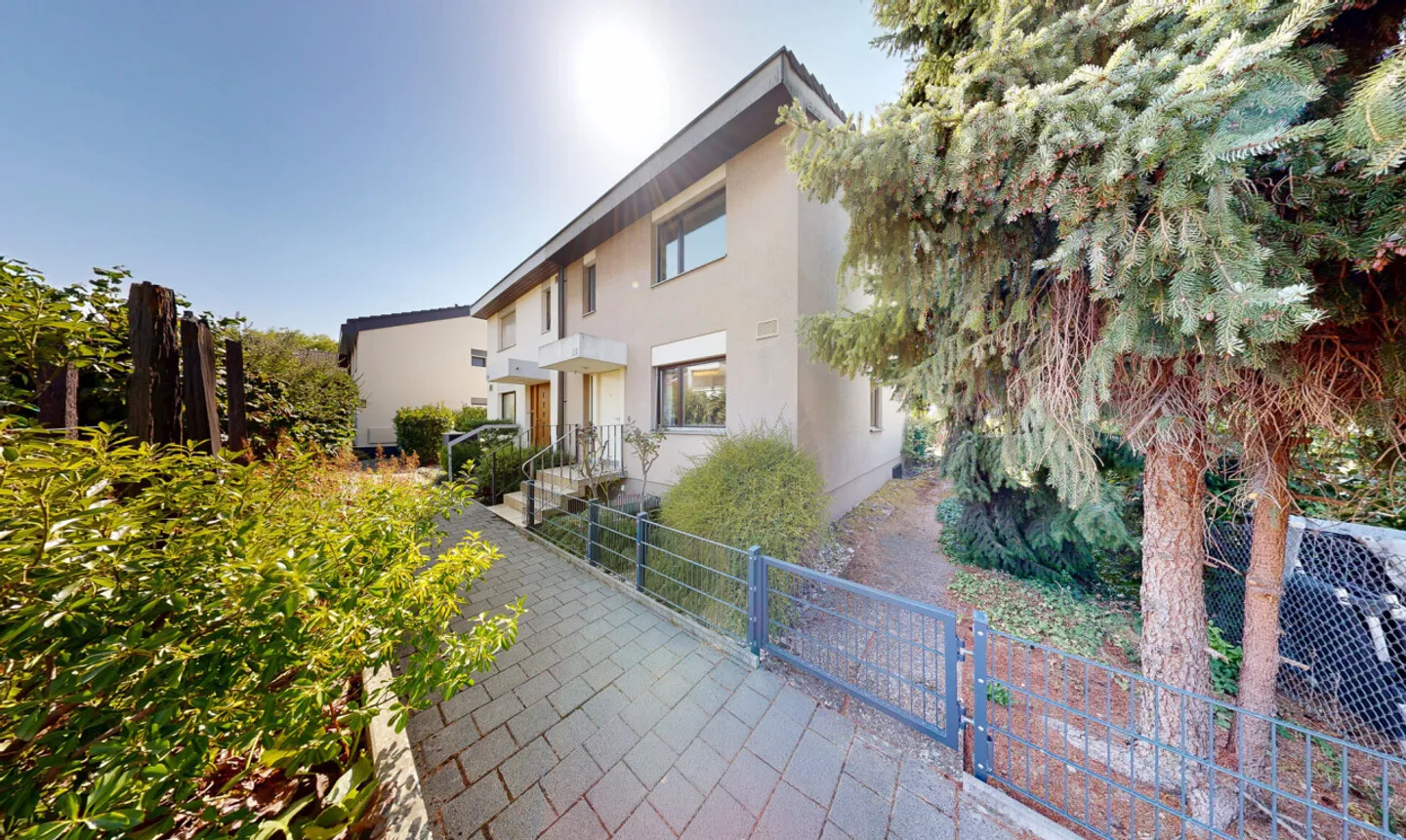 Semi-Detached House with Garden and Great Design Potential - Photo 1 of 11