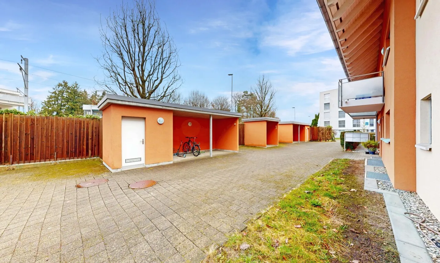 Moderno appartamento con giardino di 4,5 stanze a Egg vicino a Zurigo - Foto 2 di 11