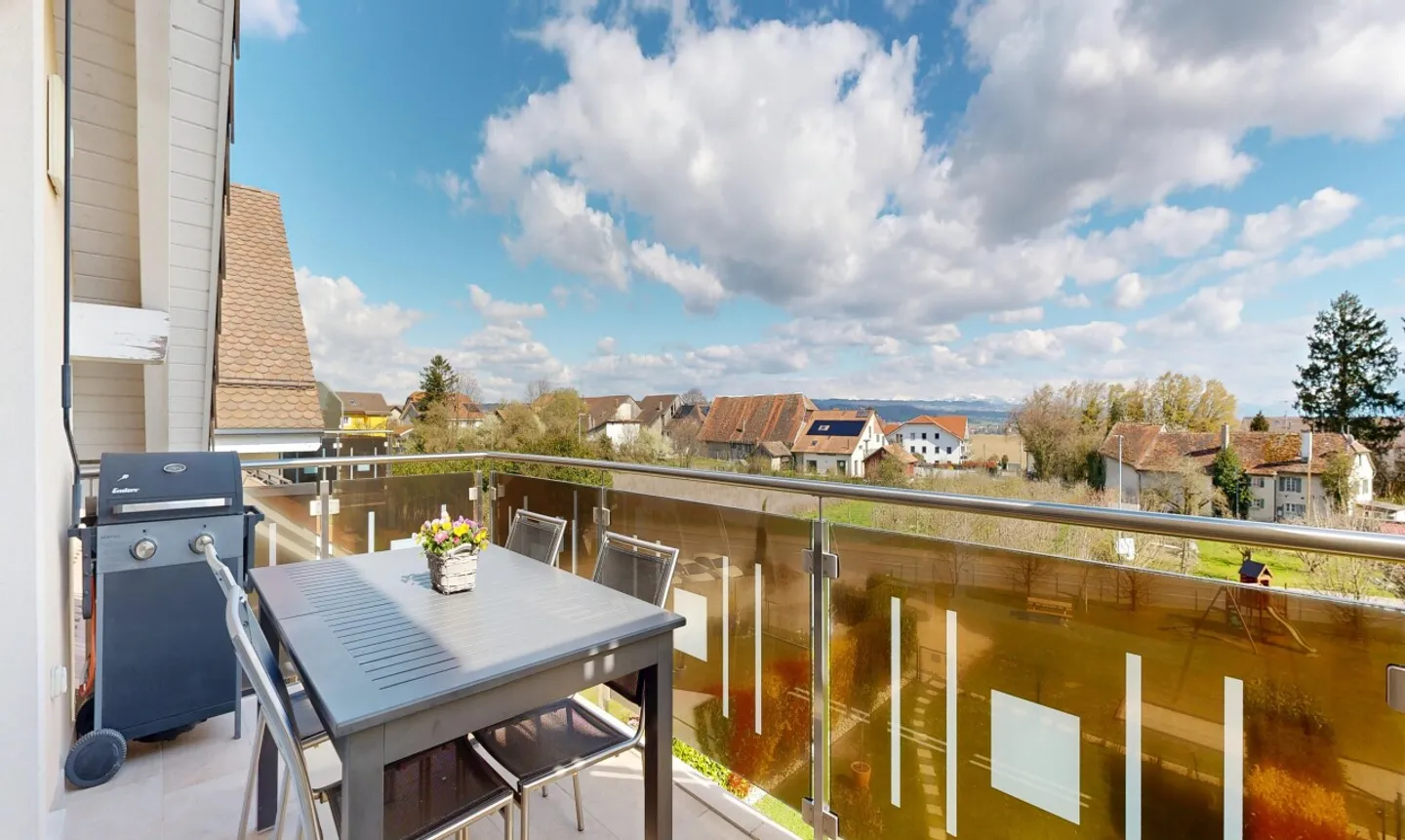 Appartement spacieux avec vue alpine - Photo 9 sur 11